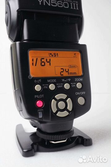 Фотовспышка YongNuo Speedlite YN-560III