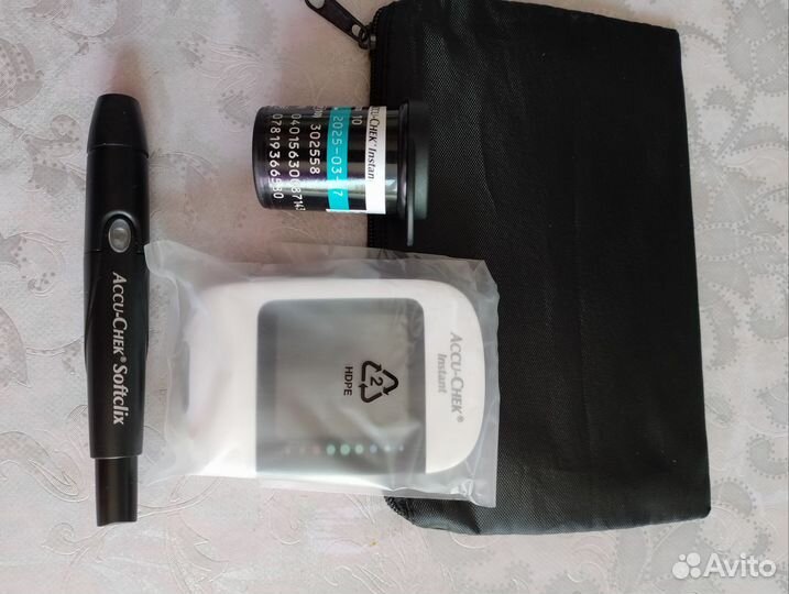 Глюкометр Акку-Чек Инстант