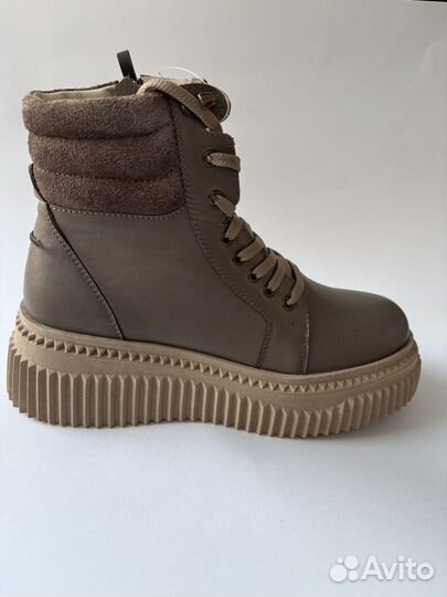 Ботинки женские зимние 39 размера натуральная кожа