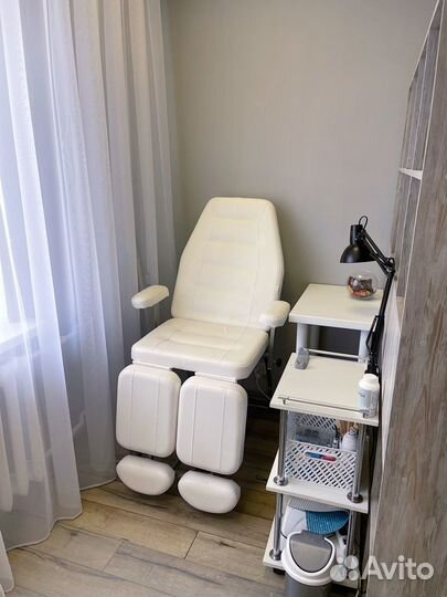 Аренда места мастера маникюра