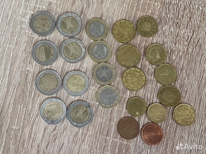 Продам монеты евро