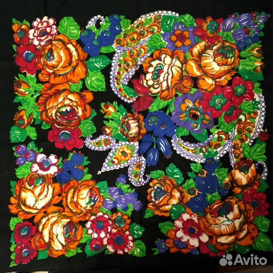 Платок СССР 90*90 в павловопосадском стиле