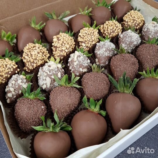 Наборы из клубники в шоколаде