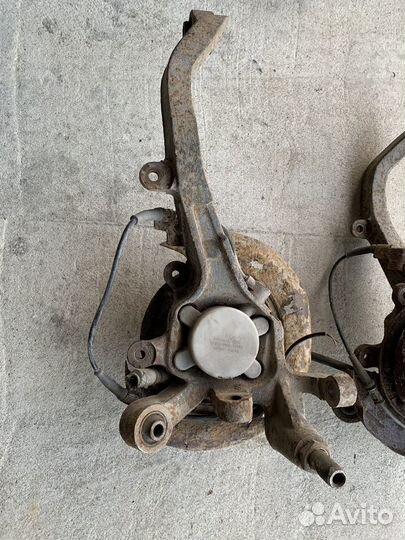 Кулак поворотный задний Hyundai Sonata EF