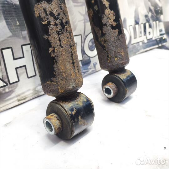 Стойка задняя Peugeot 406