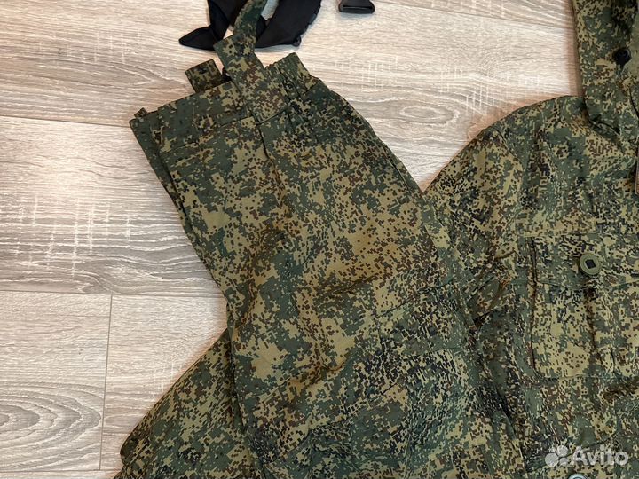 Горка 8 зеленая цифра. Летний костюм камуфляж