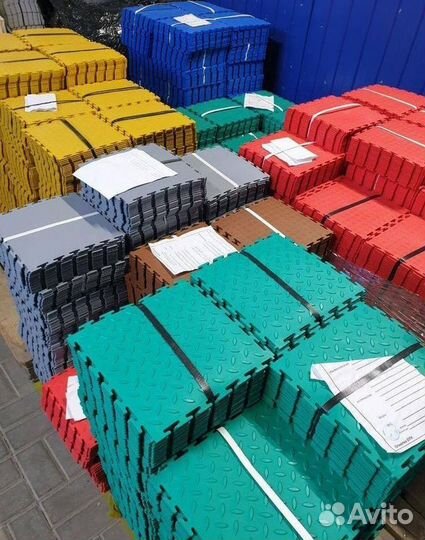 Модульная плитка пвх для гаража