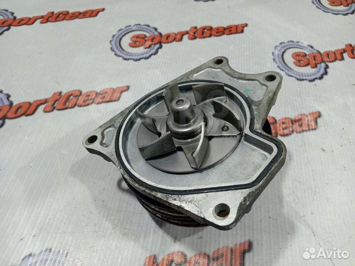 Шкив помпы Mitsubishi Pajero V88W 4M41 №210 2011