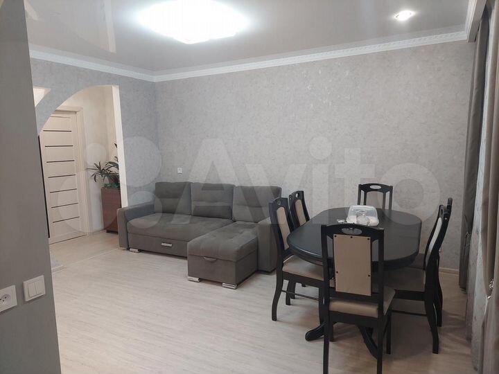 2-к. квартира, 61 м², 4/5 эт.