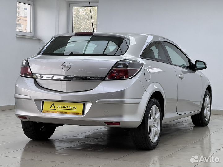 Opel Astra GTC 1.6 МТ, 2010, 122 000 км