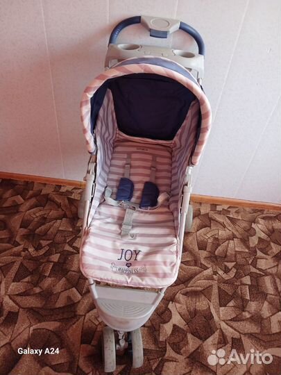 Прогулочная коляска