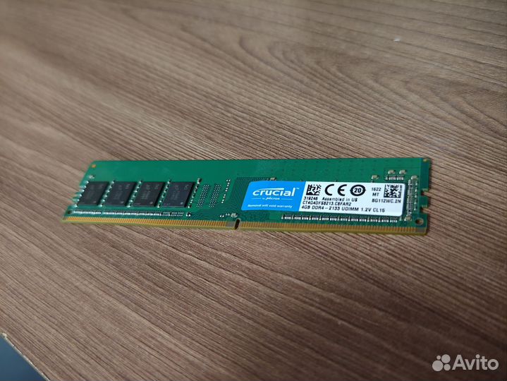 Оперативная память ddr4 Crucial 4Gb