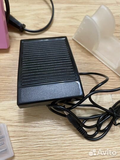 Машинка для маникюра и педикюра