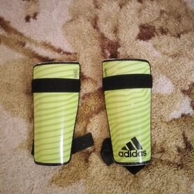 Щитки футбольные детские adidas