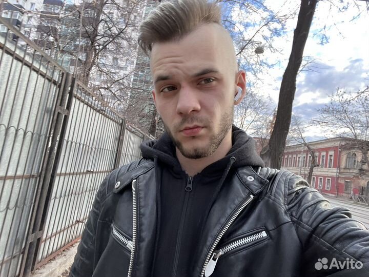 Кальянщик, смм-менеджер