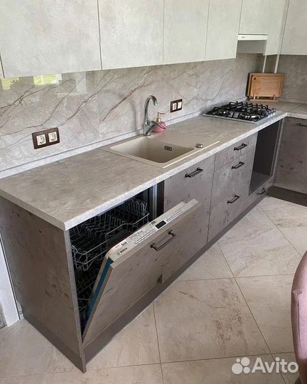 Кухонный гарнитур без ручек MK 0244906
