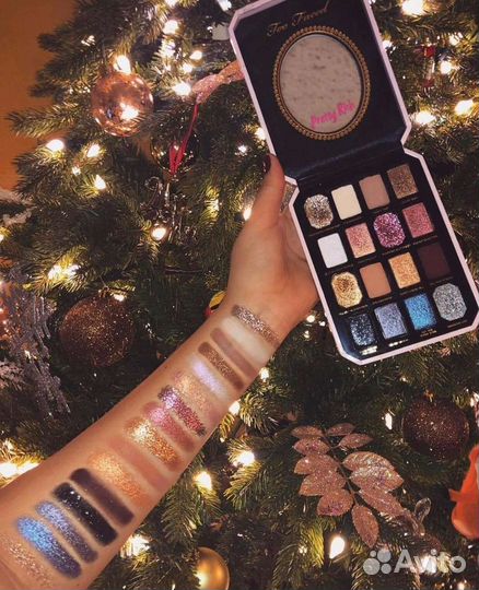 Too Faced diamond light Палетка теней Pretty Rich