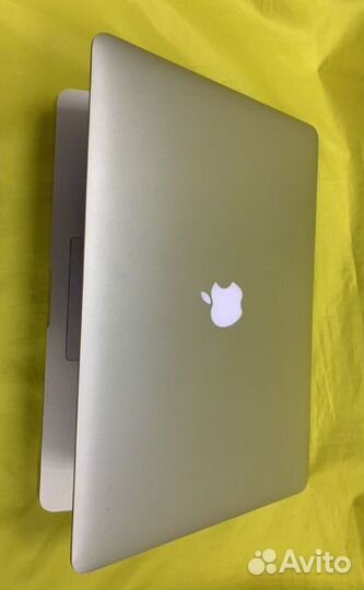 MacBook Pro 15 Retina i7/озу 8/SSD 256 + 2 видяхи