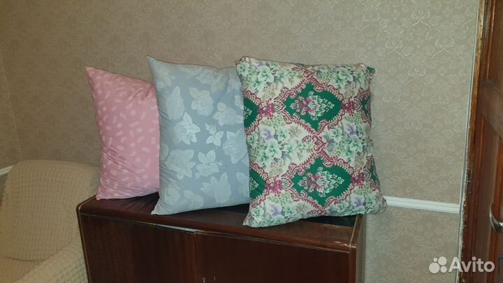 Подушка перьевая новая