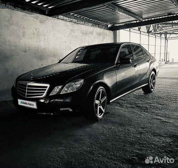 Mercedes-Benz E-класс 1.8 AT, 2010, 222 000 км