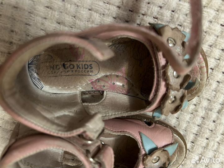 Босоножки детские 23р