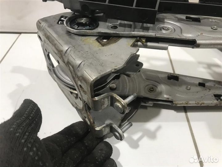 Рычаг стояночного тормоза Opel Zafira B 2005-2012