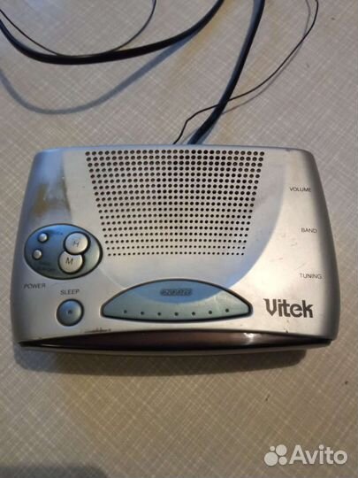 Радиочасы Vitek
