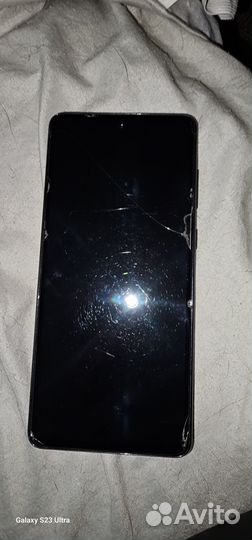 Продам телефон