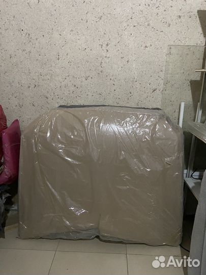 Капот на приору