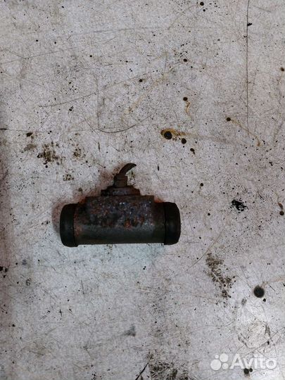 Тормозной цилиндр задний kia sportage 1