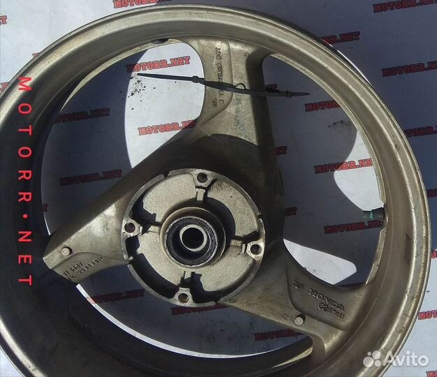 Передний задний колесный диск Honda CBR900 VTR1000