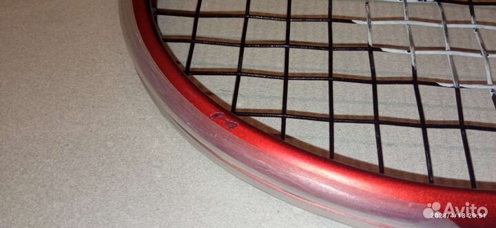 Ракетка для игры в сквош