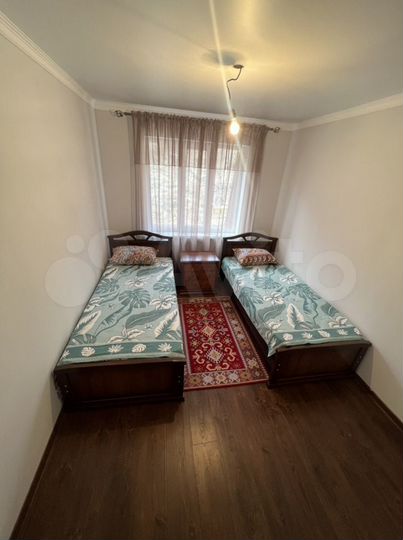 3-к. квартира, 80 м², 3/3 эт.