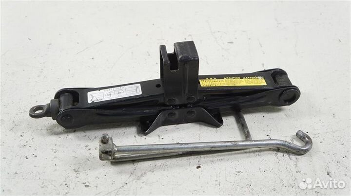 Домкрат Toyota Estima AHR20 2azfe