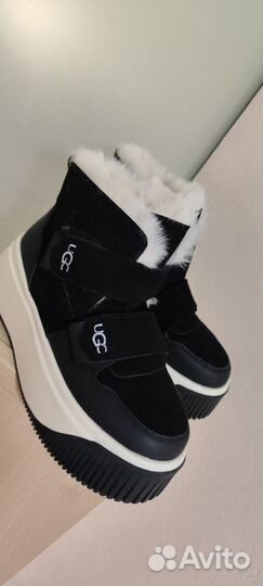 Ugg женские на платформе черные