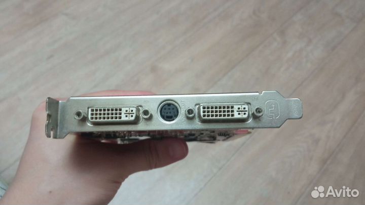 Видеокарта radeon x1600pro 256Mb