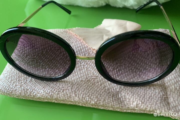 Солнцезащитные очки stradivarius