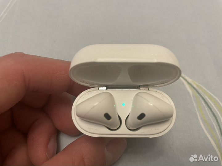 Apple Airpods 2