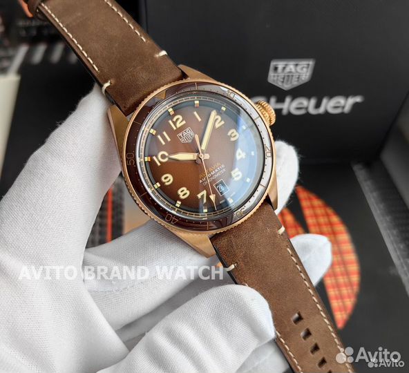 Часы мужские Tag Heuer Autavia Caliber 5 из бронзы