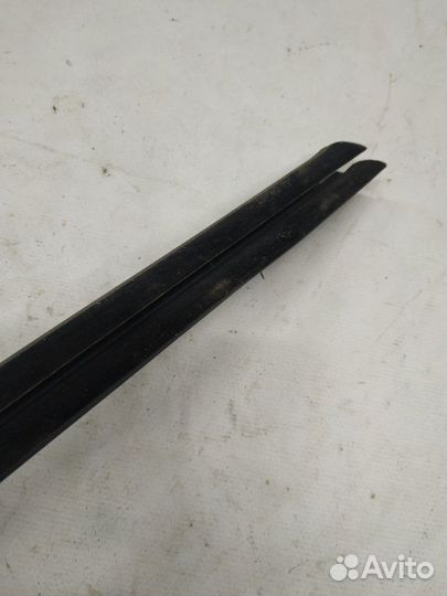 Бархотка передняя левая Bmw 5 F10/F11 N20B20 2012