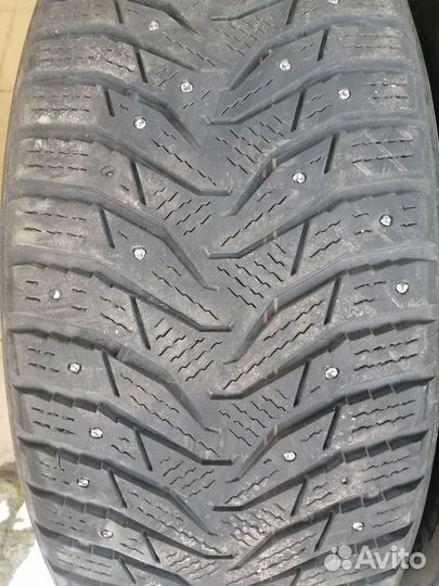 Kumho WinterCraft Ice WI31 235/55 R19