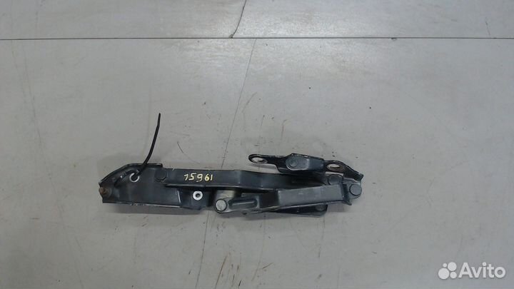 Петля крышки багажника Dodge Avenger 2007, 2008