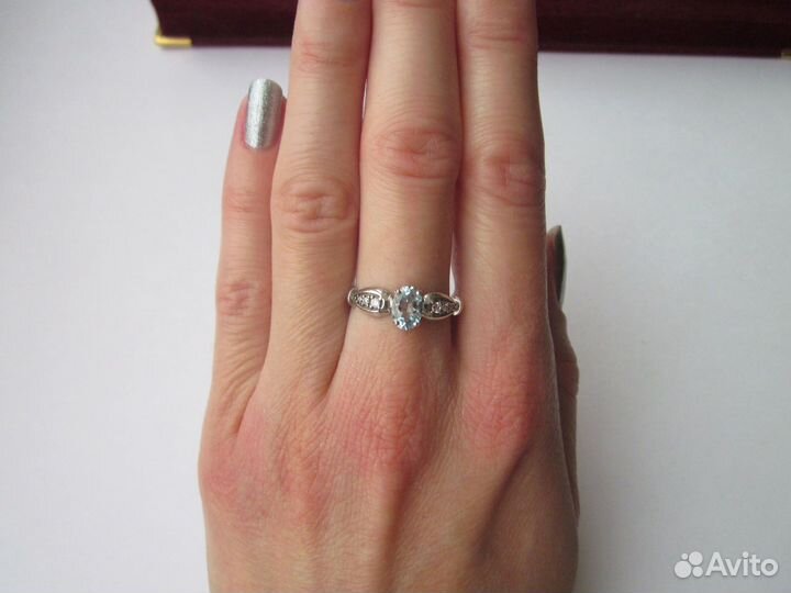 Серебряное Кольцо Топаз Фианиты