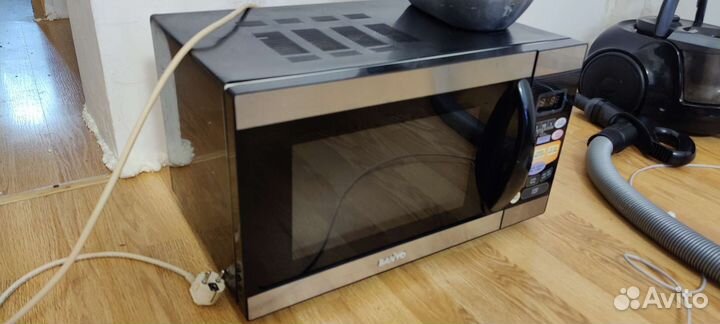 Микроволновая печь Sanyo