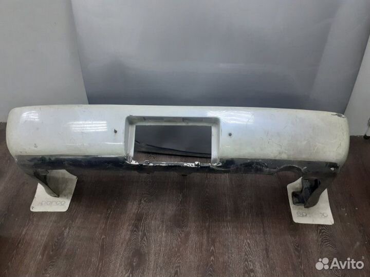 Бампер задний Toyota Corolla