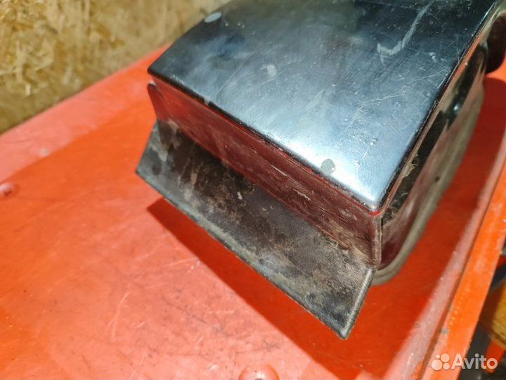 Фонарь задний правый Honda Accord седан 1995