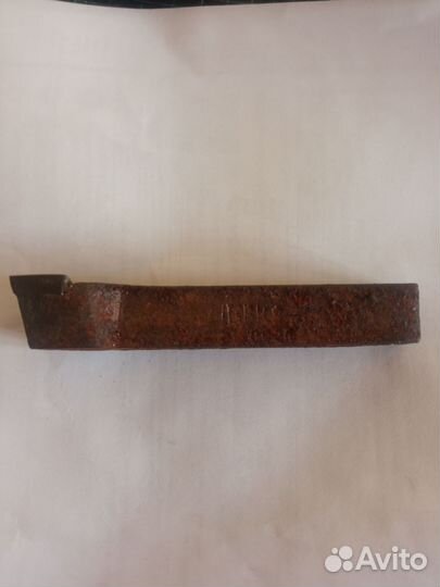 Резцы токарные