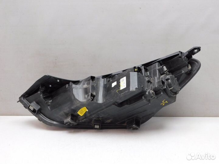 Фара правая Hyundai Tucson