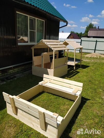 Песочница с крышей для детей