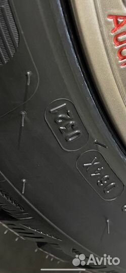 Michelin X-Ice North 4 245/40 R18 97Z